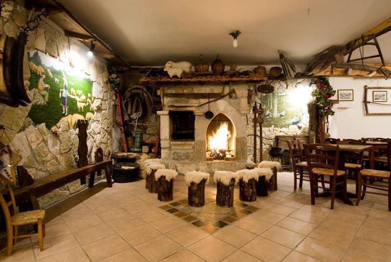 Albergo Paradiso Pescasseroli Exterior foto